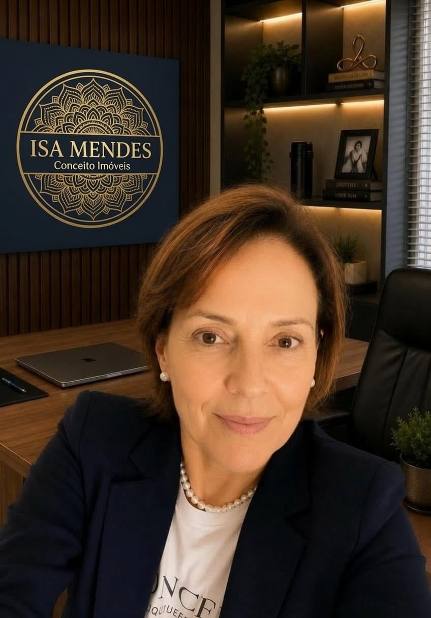 Isa Mendes - Especialista em Imóveis de Alto Padrão