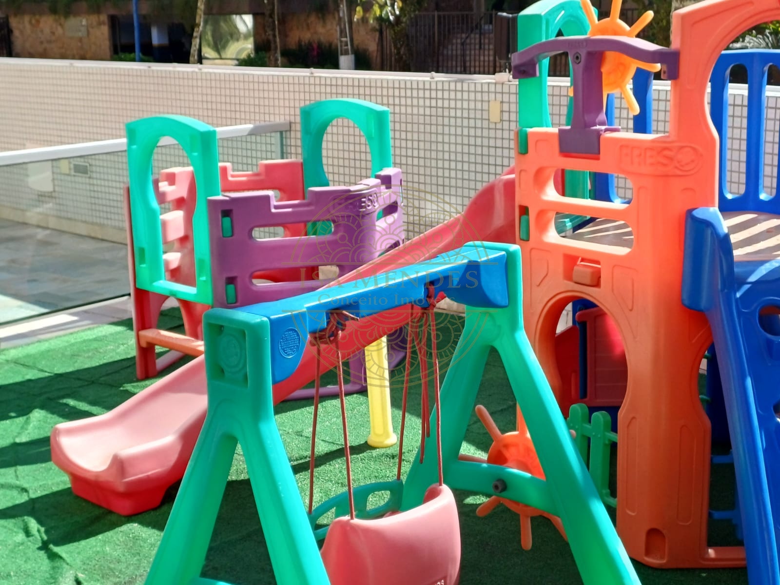 Foto de Edifício Summer Place - Galeria de Imagens 2